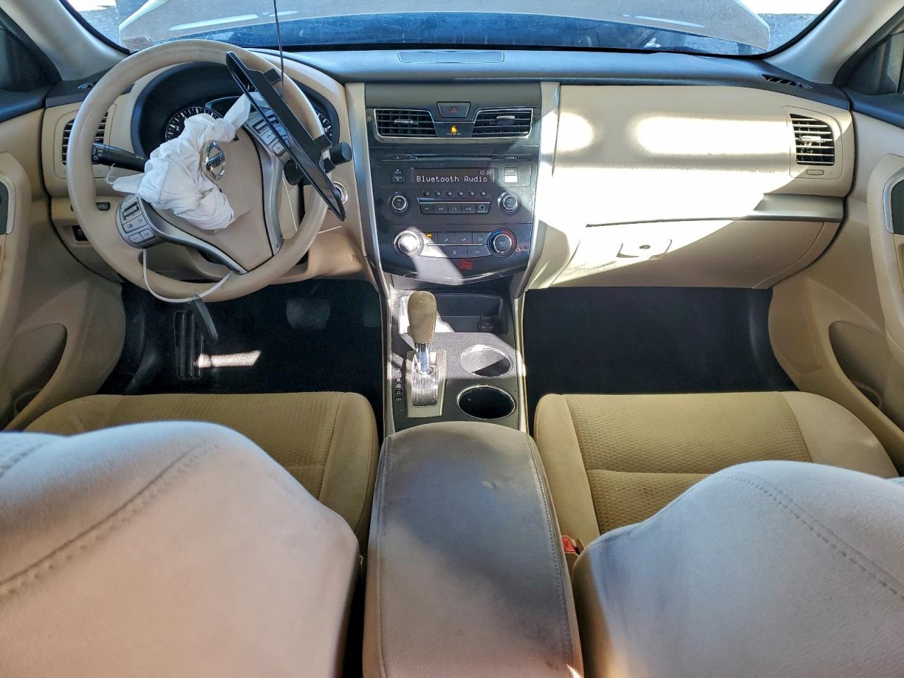 Nissan Altima 2.5 Image 2