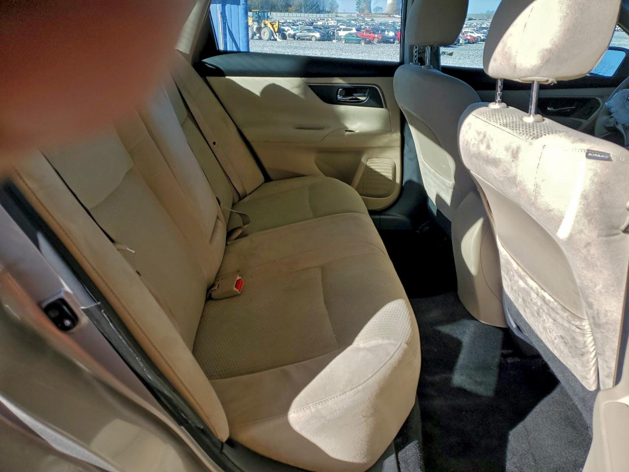 Nissan Altima 2.5 Image 9