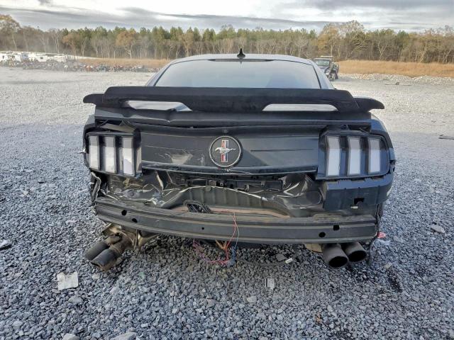 Ford Mustang Image 10