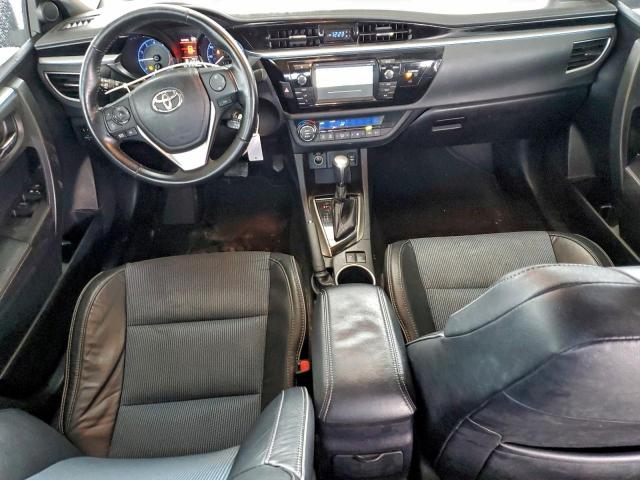 Toyota Corolla L Image 6