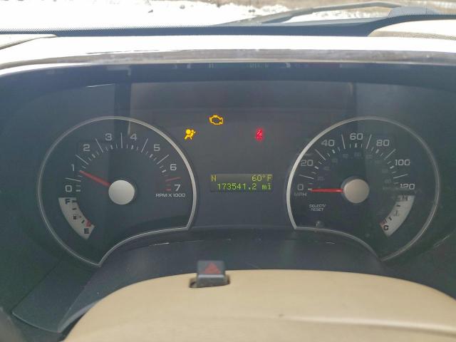 Ford Explorer Xlt Image 6