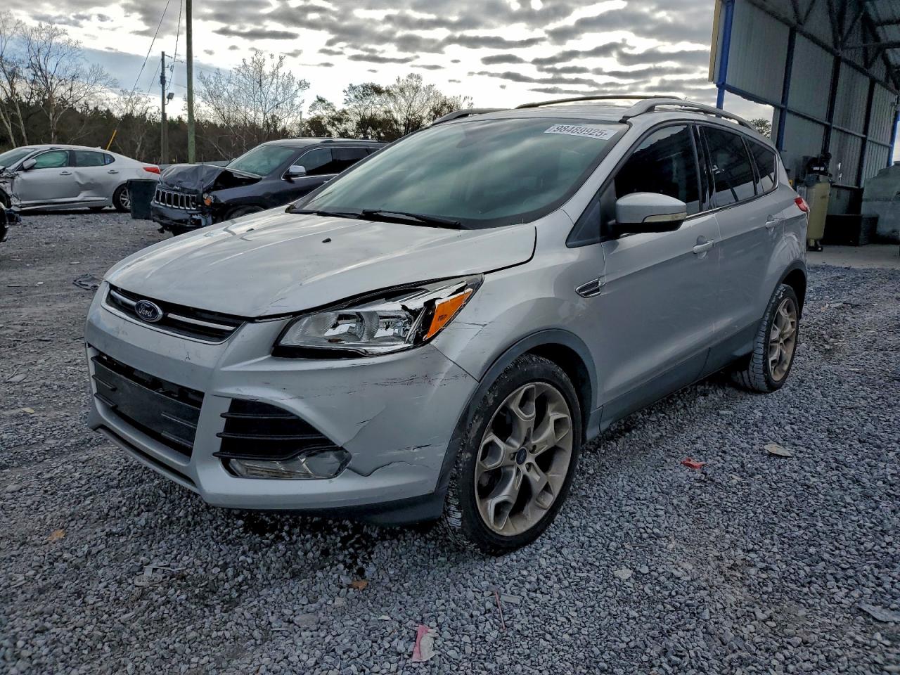 Ford Escape Titanium Image 1