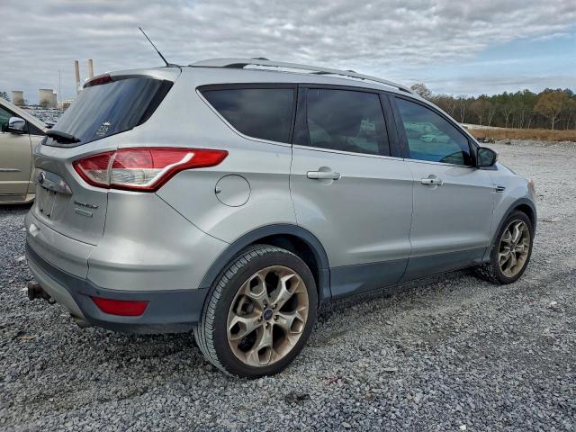 Ford Escape Titanium Image 2
