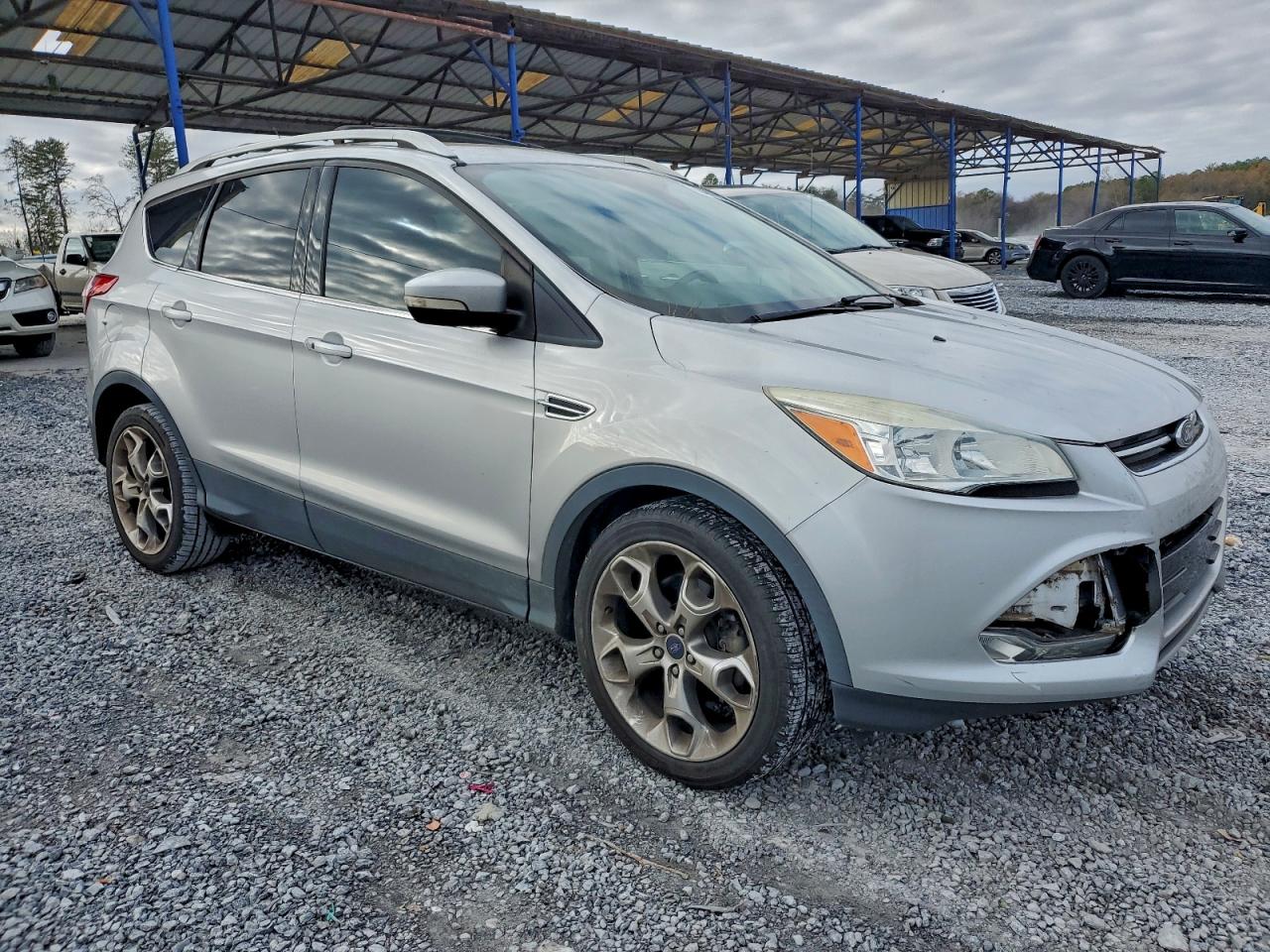 Ford Escape Titanium Image 7