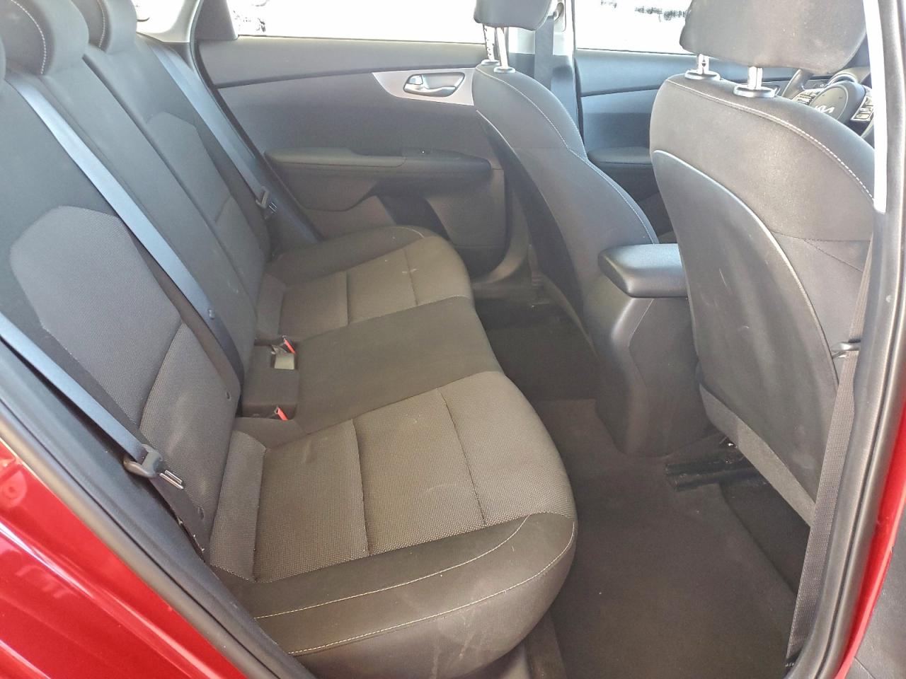 Kia Forte Lx Image 12