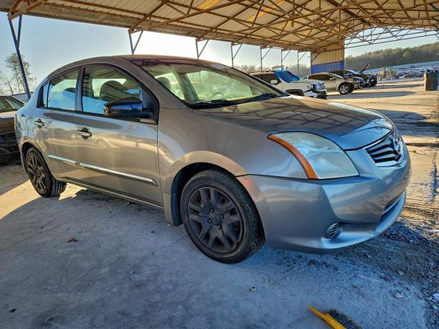 Nissan Sentra 2.0 Image 2