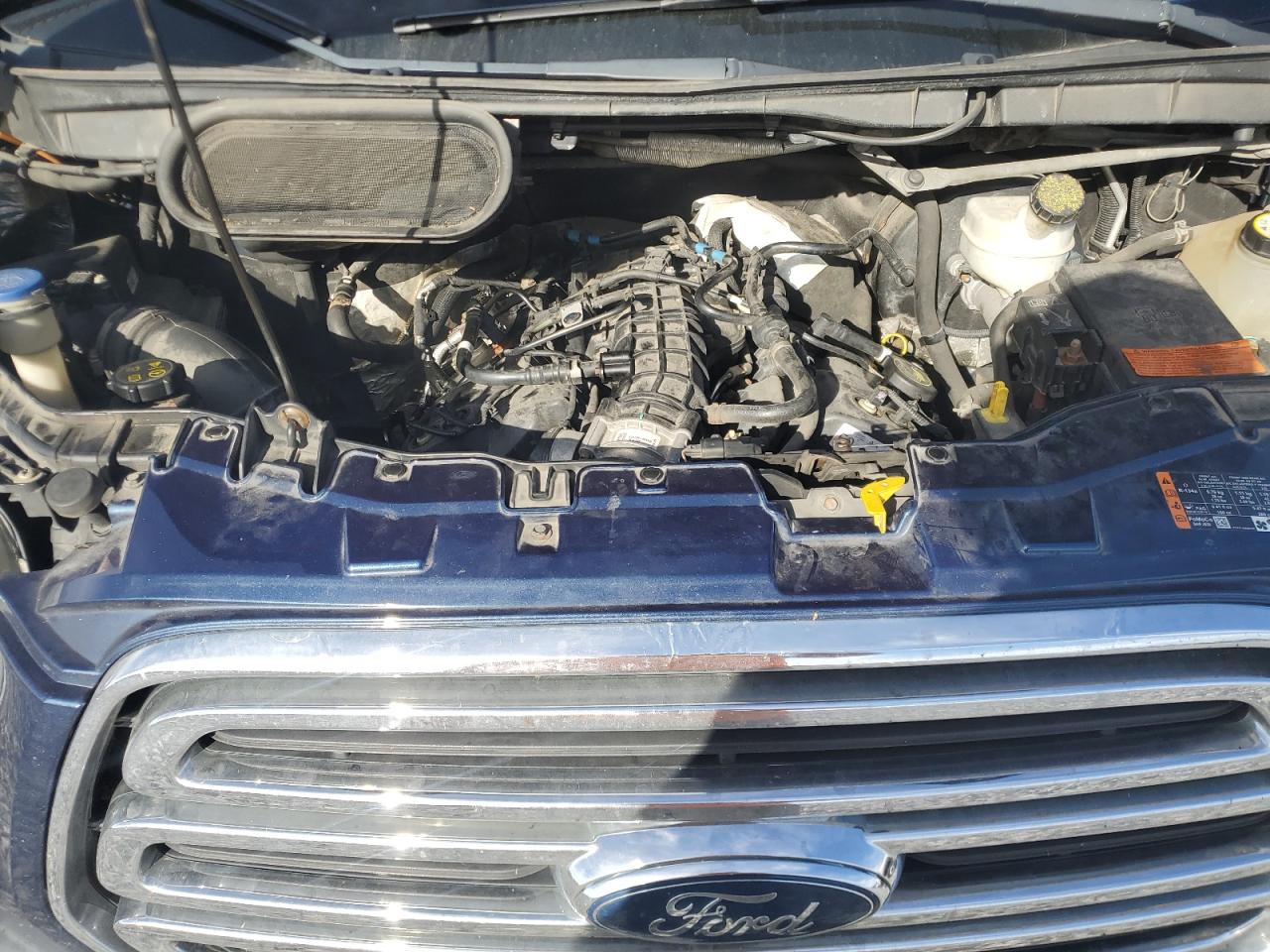 Ford Transit T-250 Image 2