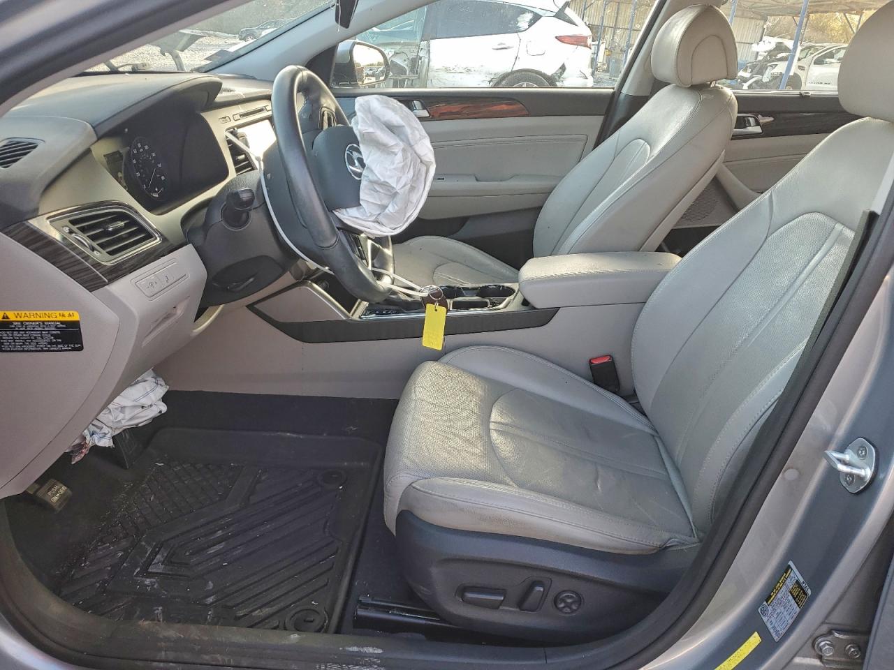 Hyundai SONATA Sport Image 8