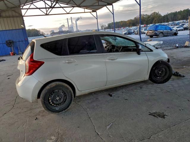 Nissan Versa S Image 10