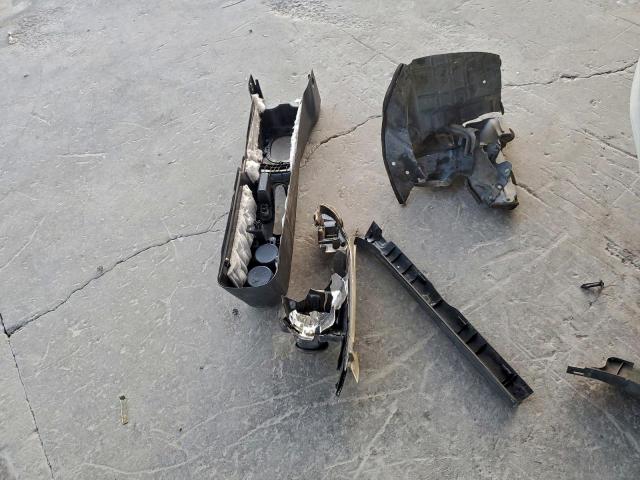 Nissan Versa S Image 9