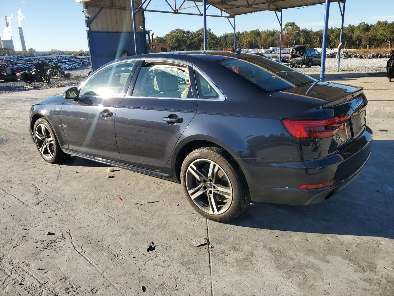 Audi A4 Premium Plus Image 12