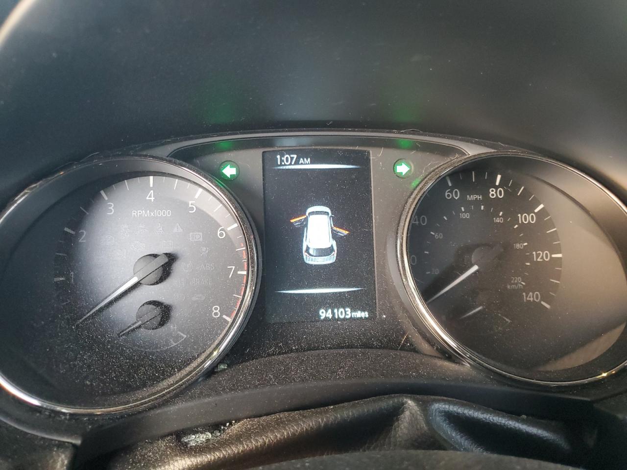 Nissan Rogue S Image 3