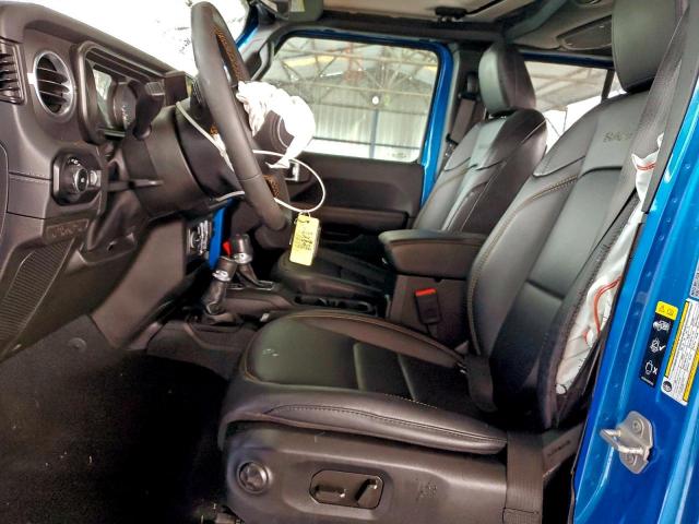 Jeep Wrangler Sahara Image 11