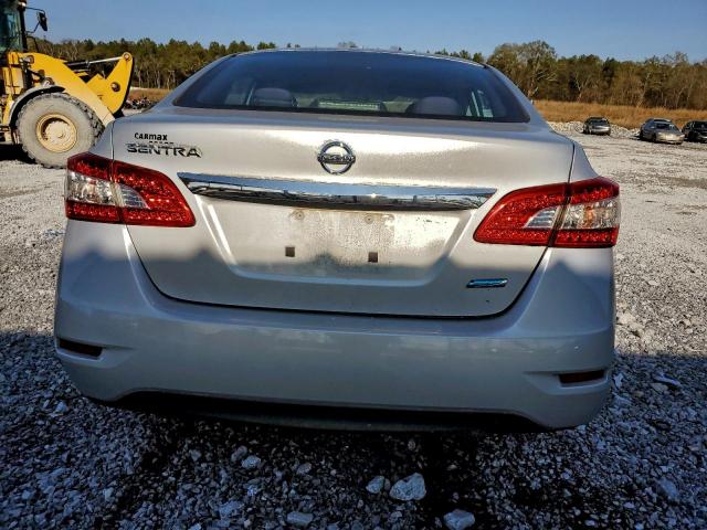 Nissan Sentra S Image 2