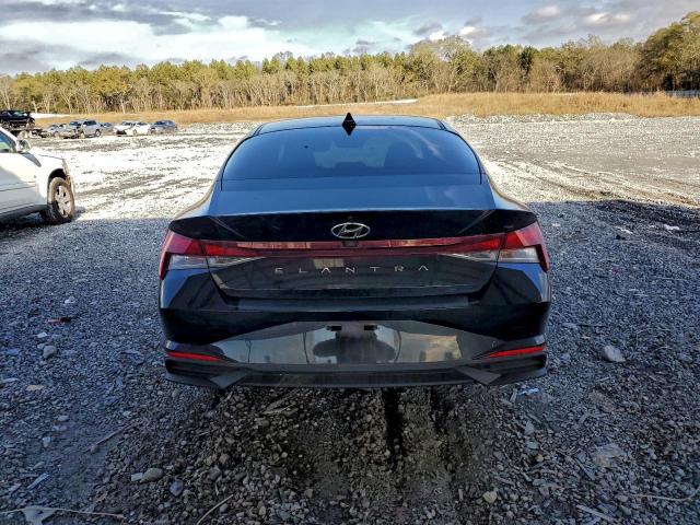 Hyundai ELANTRA Sel Image 7