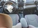 Toyota RAV4 Image 12