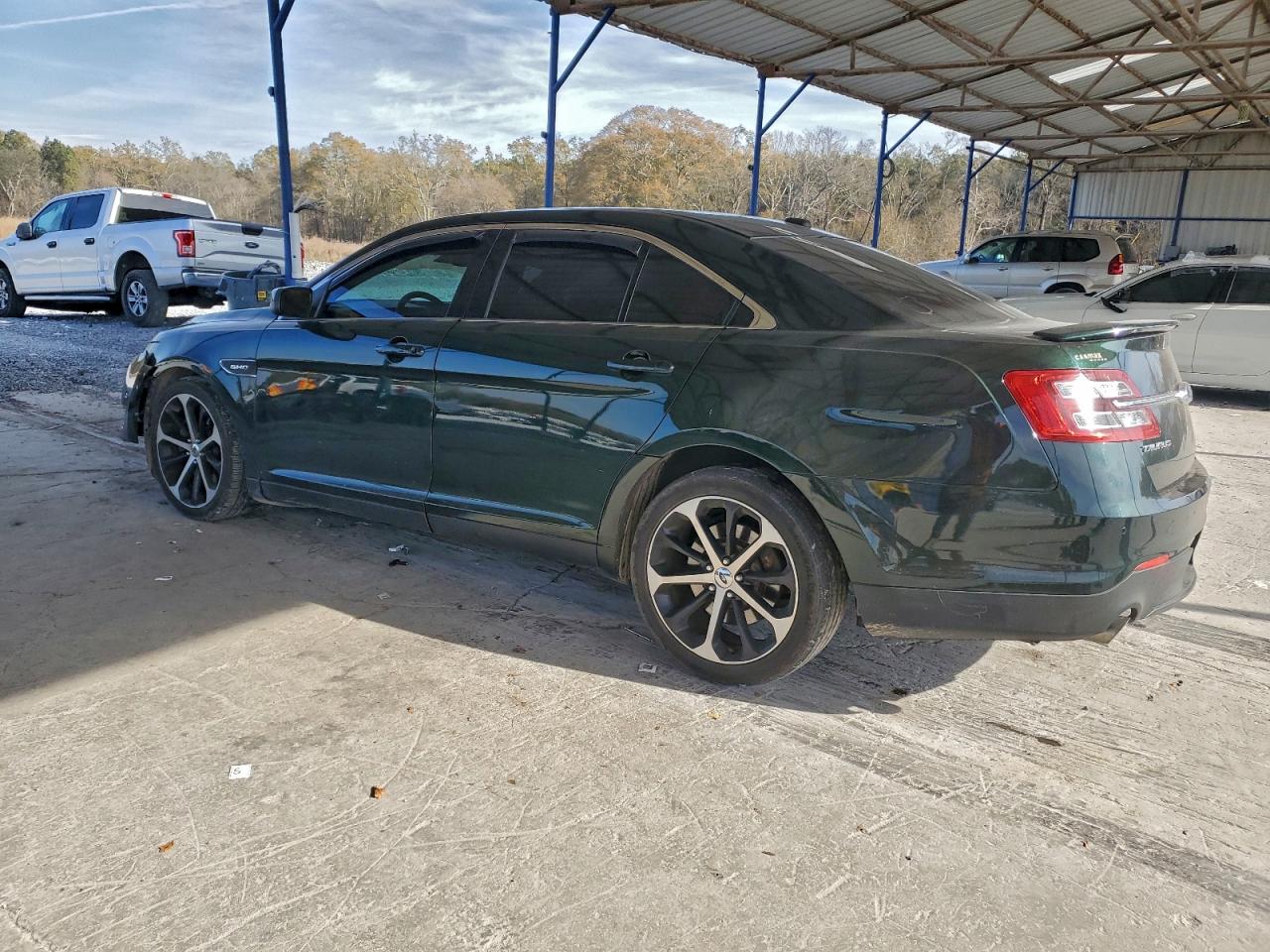 Ford Taurus Sho Image 2