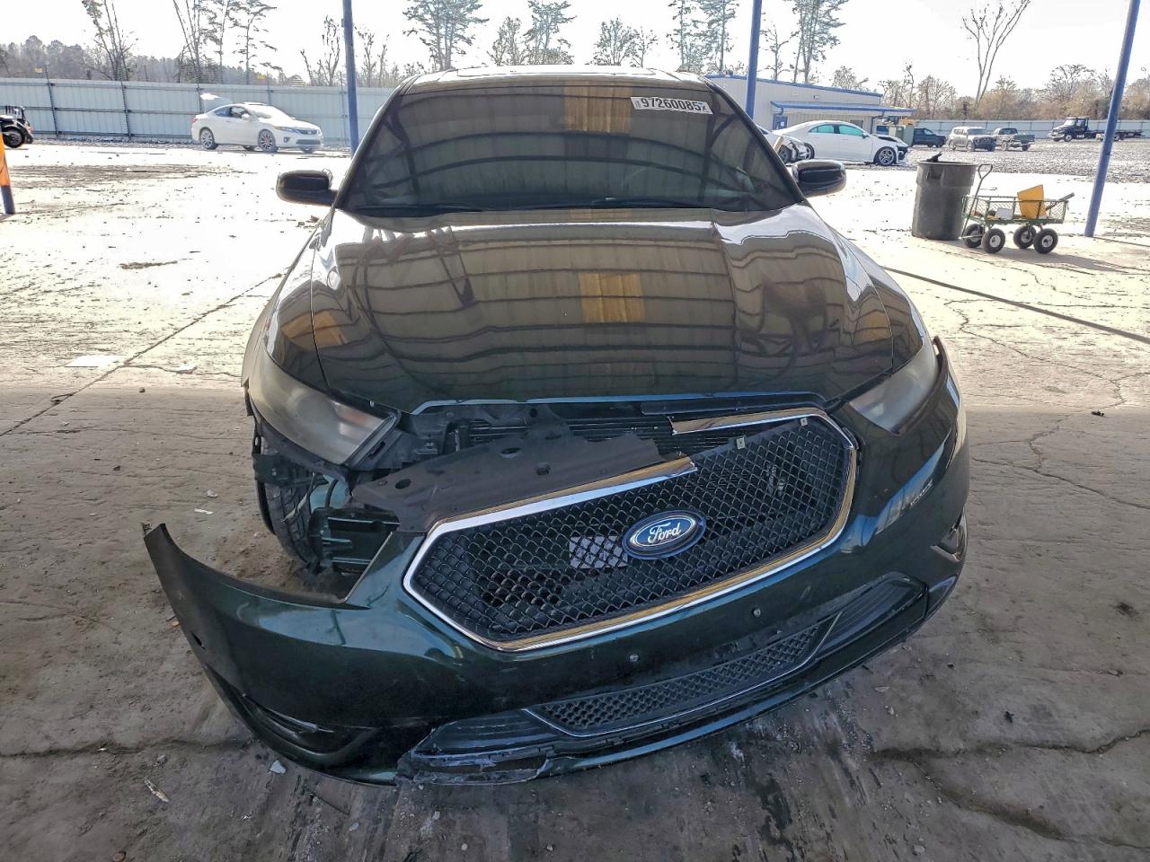 Ford Taurus Sho Image 6