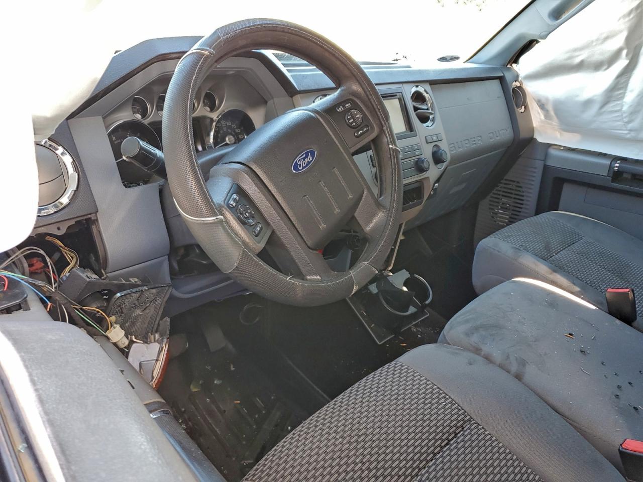 Ford F-350 Super Duty Image 7