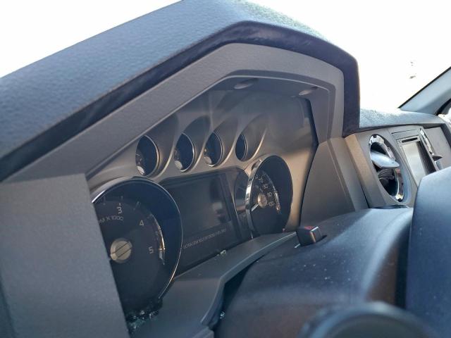 Ford F-350 Super Duty Image 6