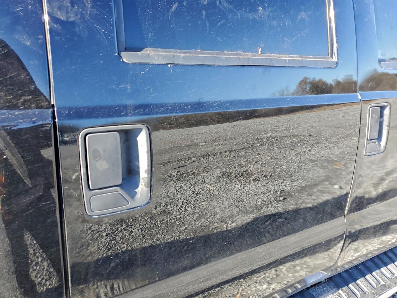 Ford F-350 Super Duty Image 12