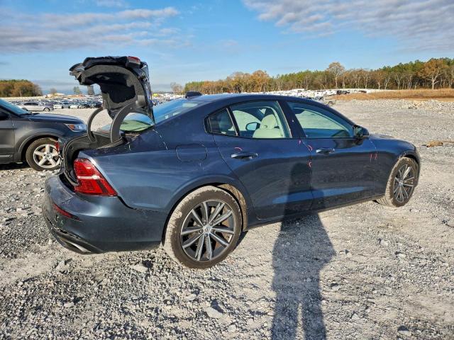 Volvo S60 T5 R-design Image 5