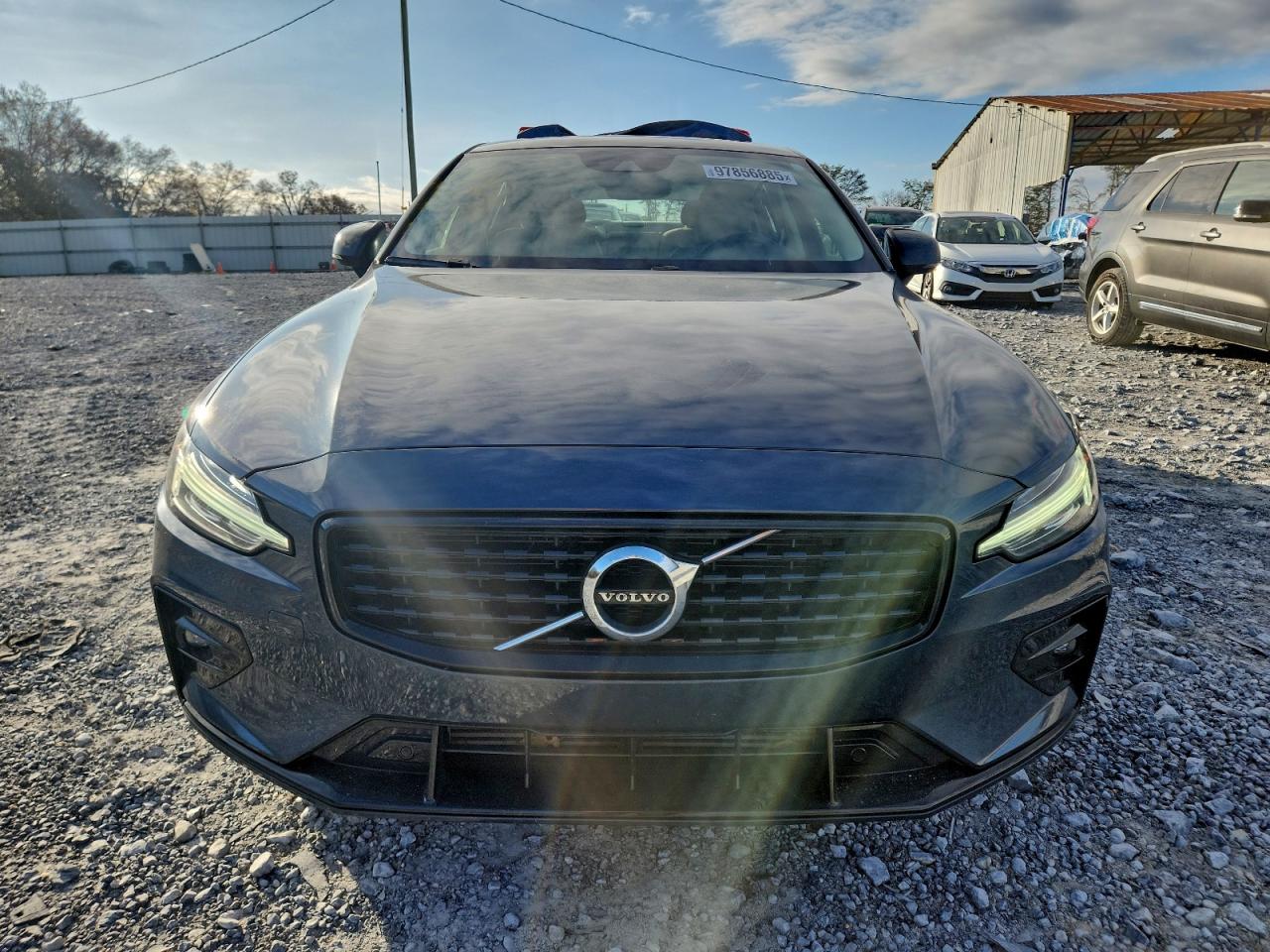 Volvo S60 T5 R-design Image 3