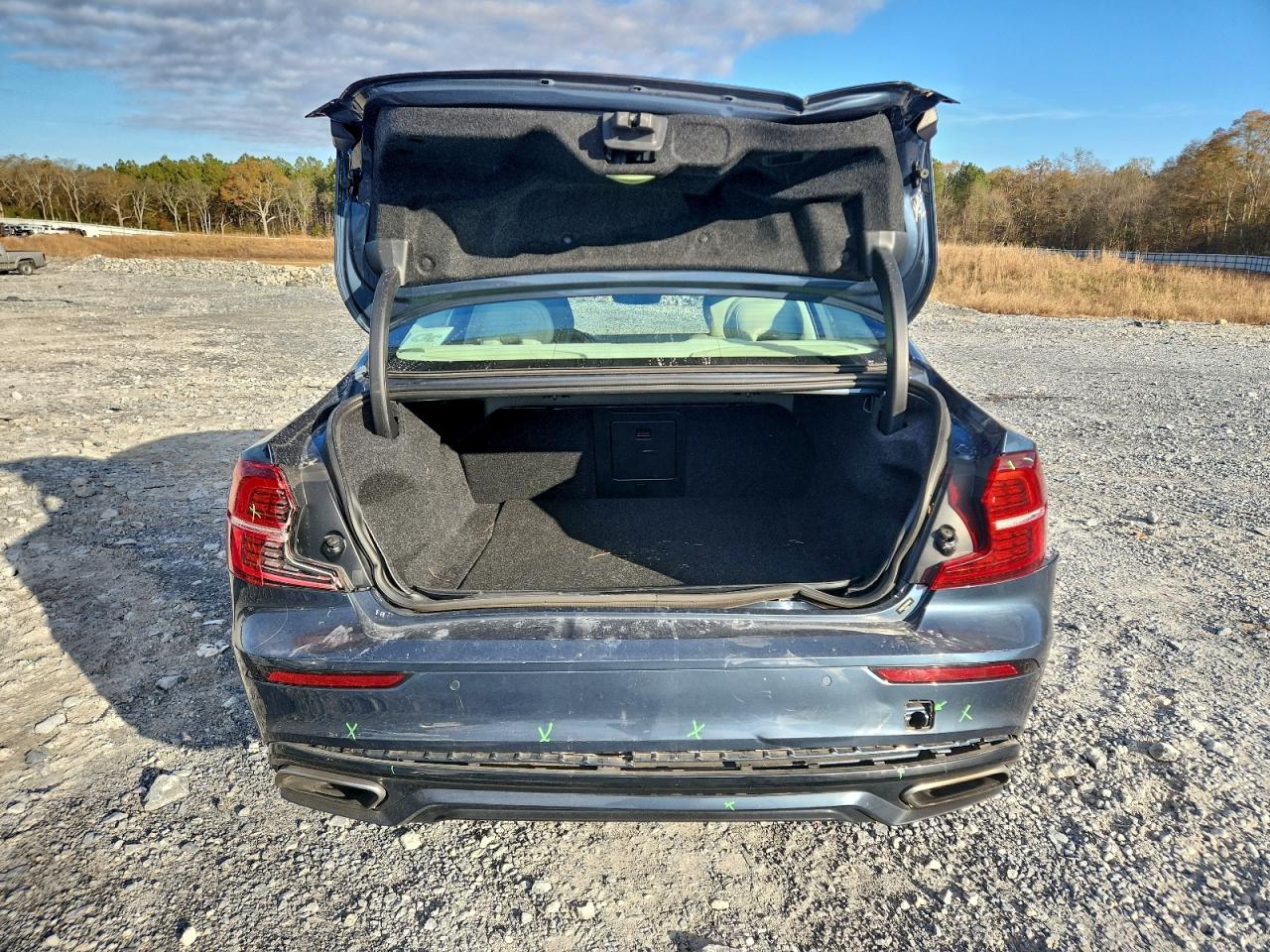 Volvo S60 T5 R-design Image 12