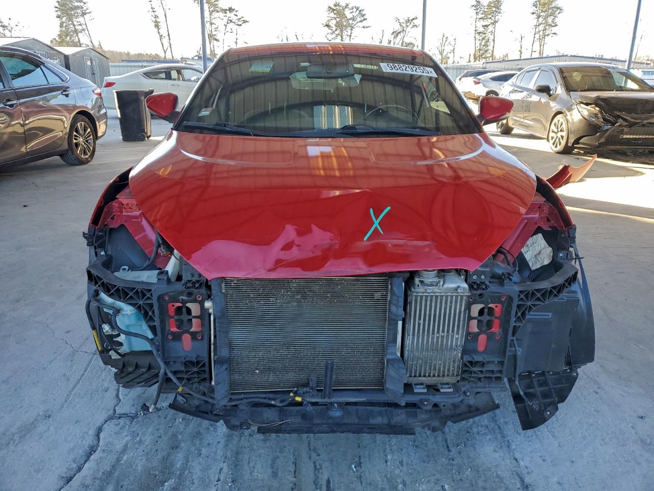 Hyundai VELOSTER Turbo Image 12