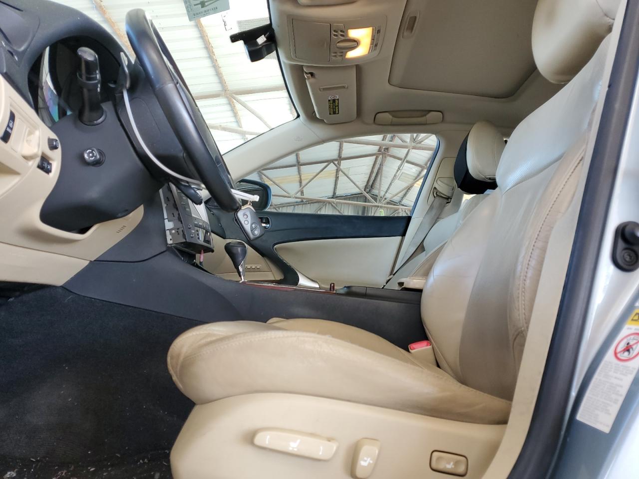 Lexus Is 250 Image 6