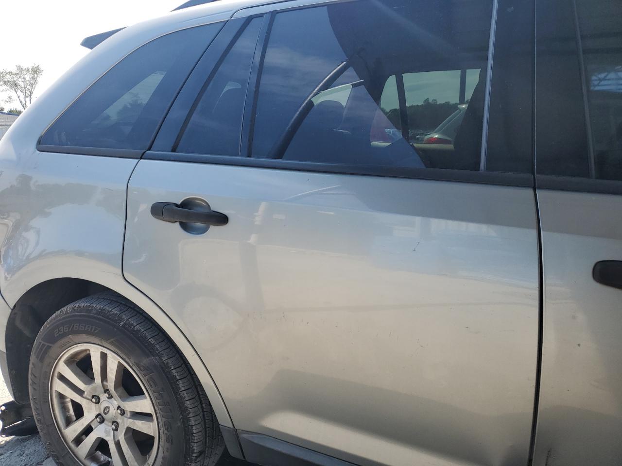 Ford Edge Se Image 4