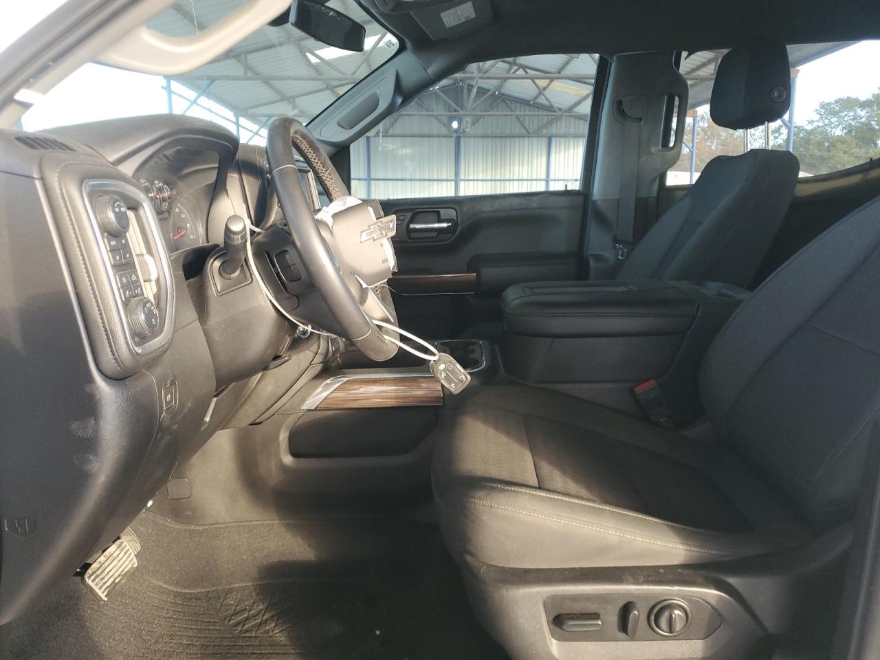 Chevrolet Silverado K1500 Lt Trail Boss Image 5