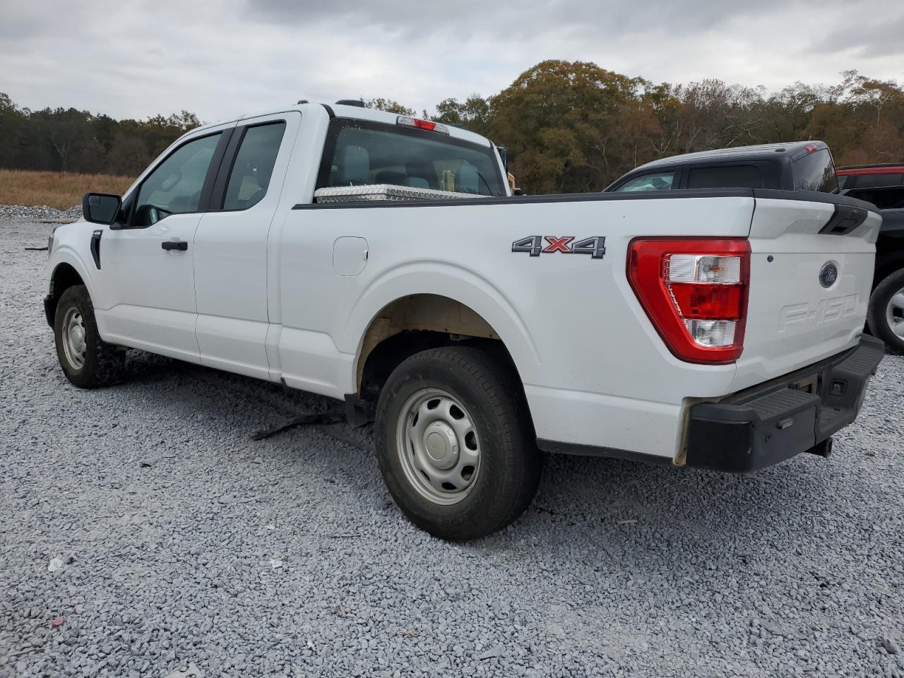 Ford F-150 Super Cab Image 4