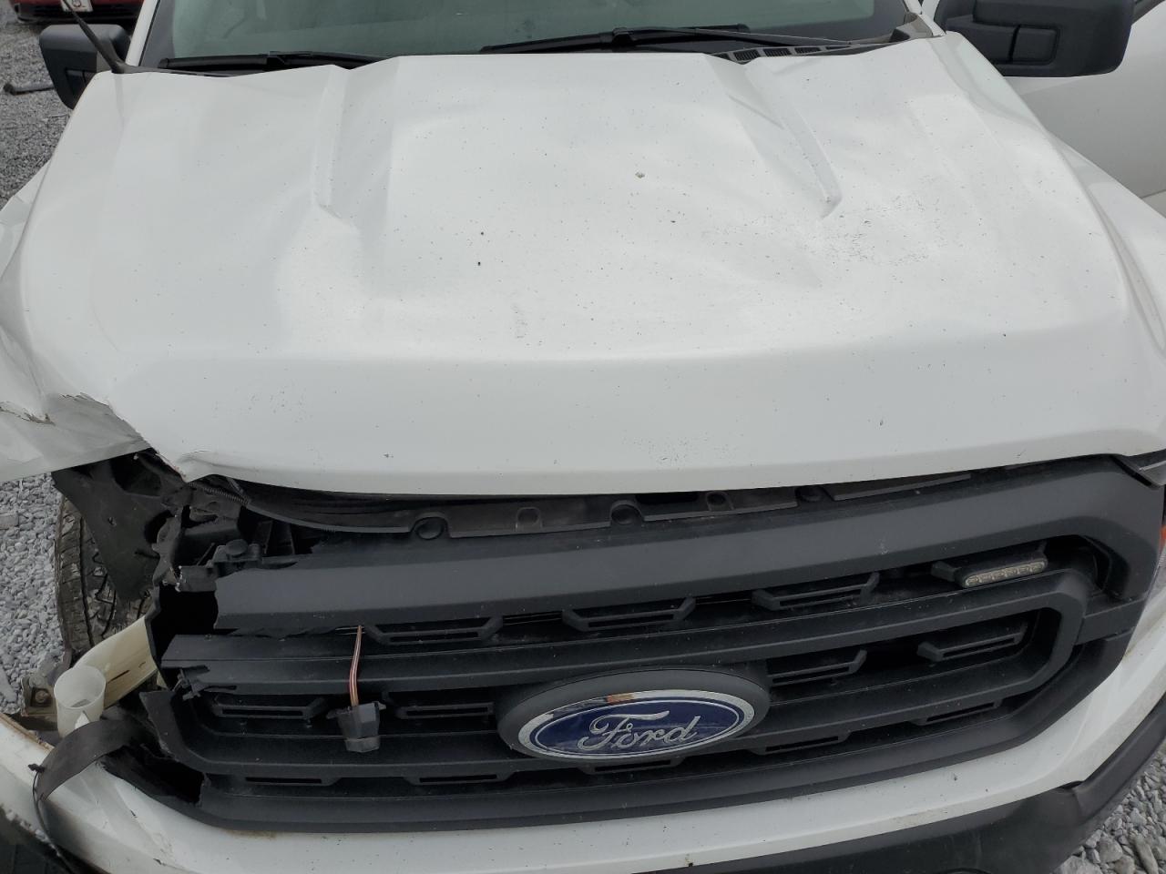 Ford F-150 Super Cab Image 12