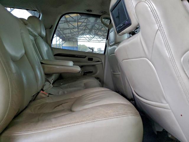 Cadillac Escalade Luxury Image 11