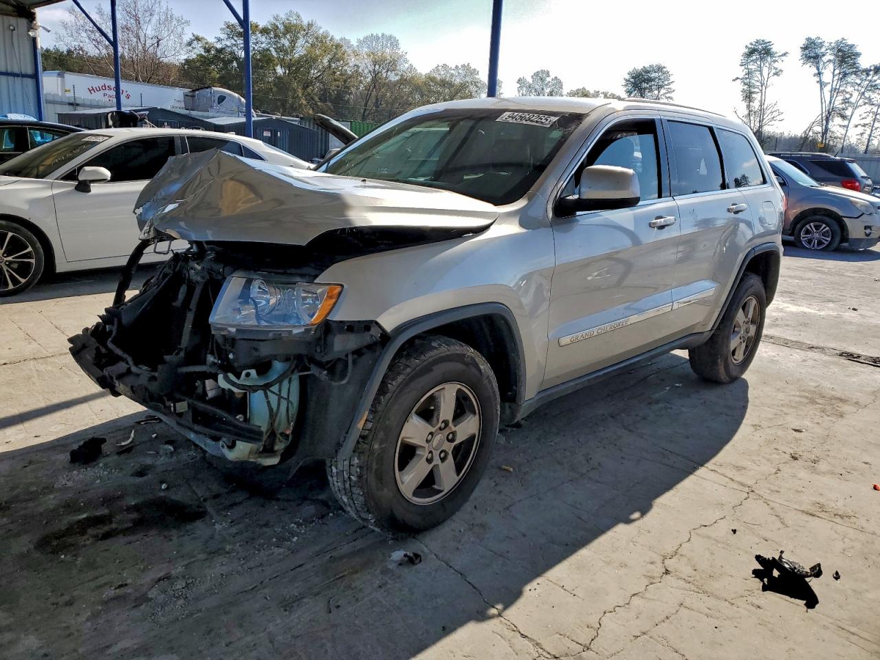 Jeep Grand Cherokee Laredo Image 1