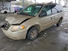 Chrysler Minivan Touring Image 1