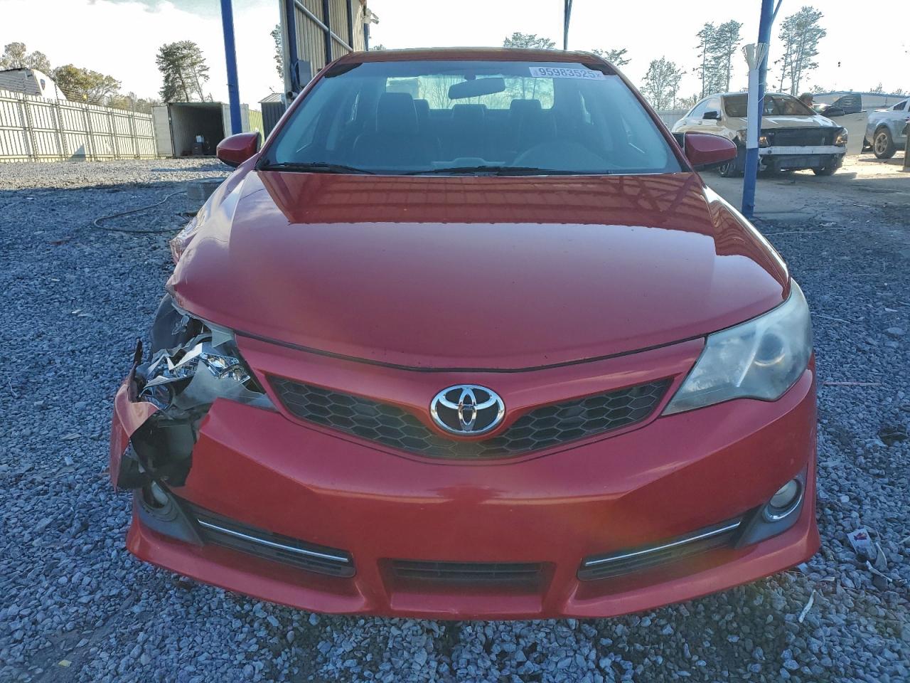 Toyota Camry L Image 4