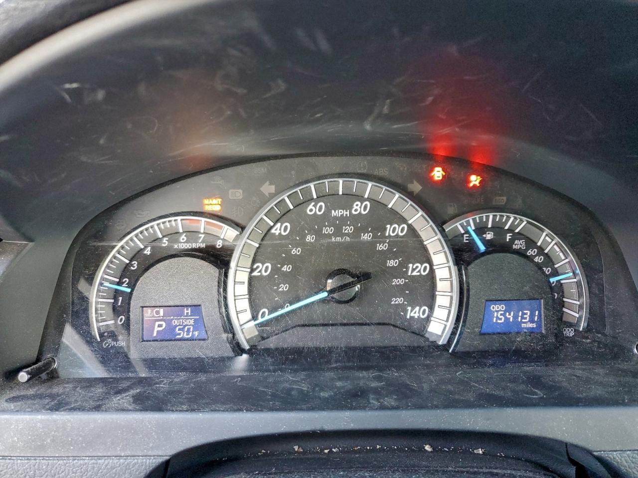 Toyota Camry L Image 6