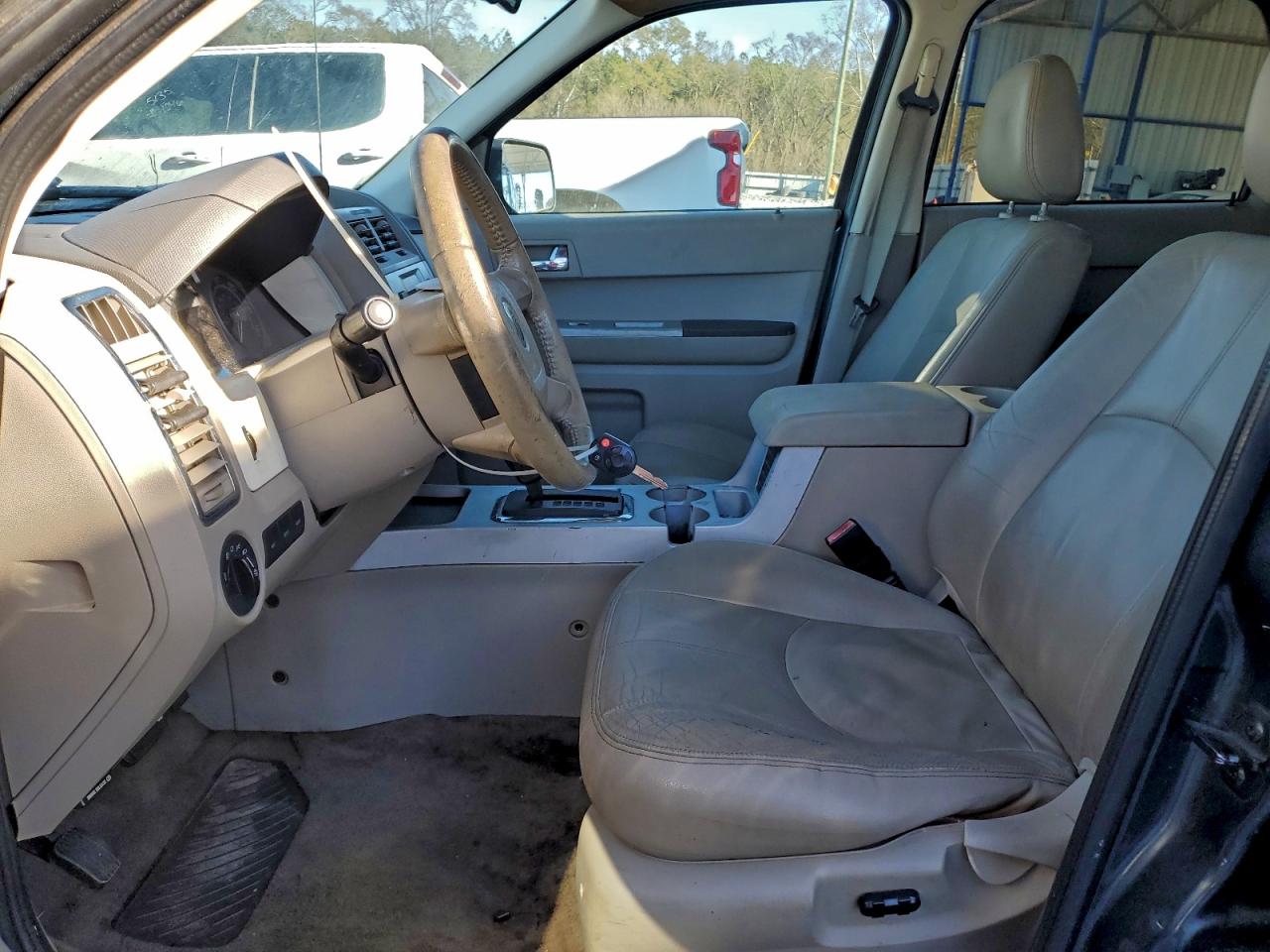 Mercury Mariner Premier Image 9