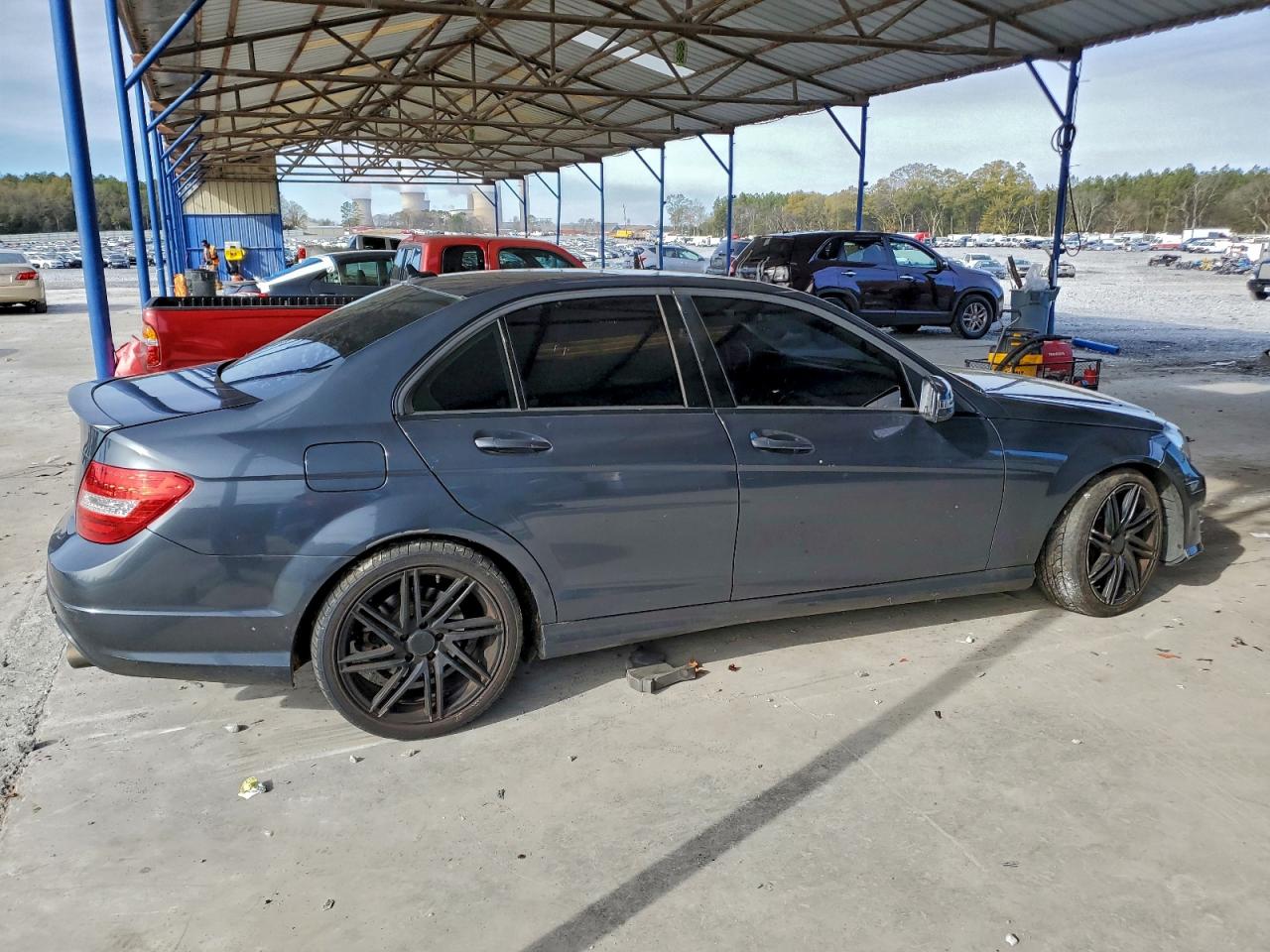 Mercedes-Benz C-Class 250 Image 7