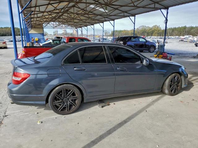 Mercedes-Benz C-Class 250 Image 7