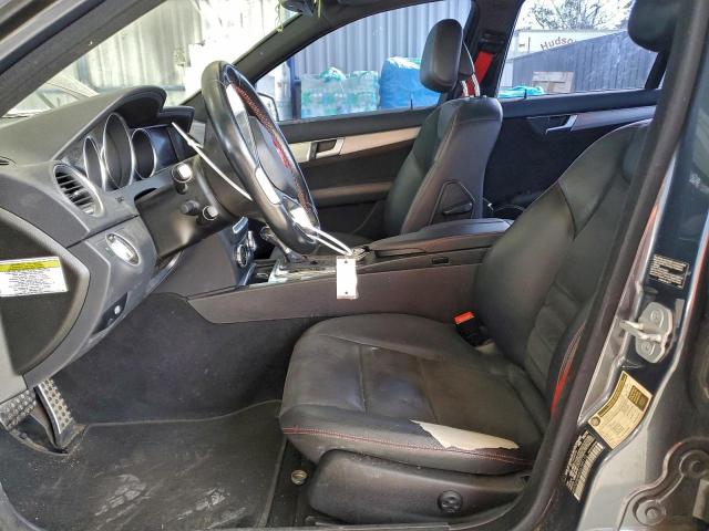 Mercedes-Benz C-Class 250 Image 9