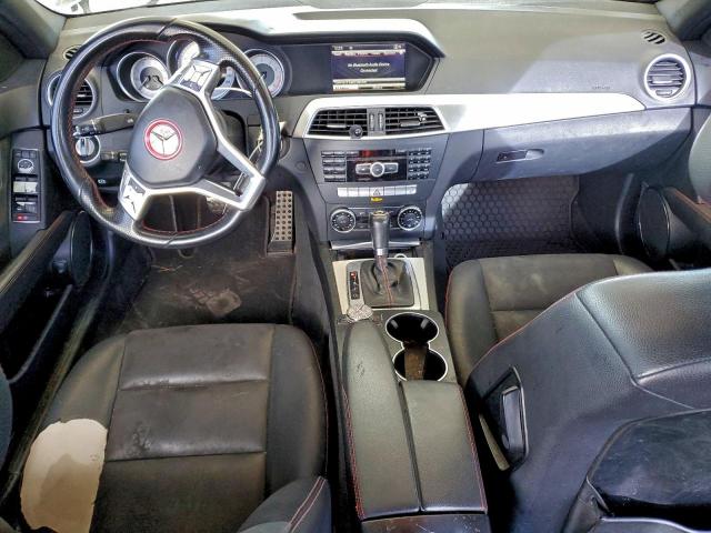 Mercedes-Benz C-Class 250 Image 2