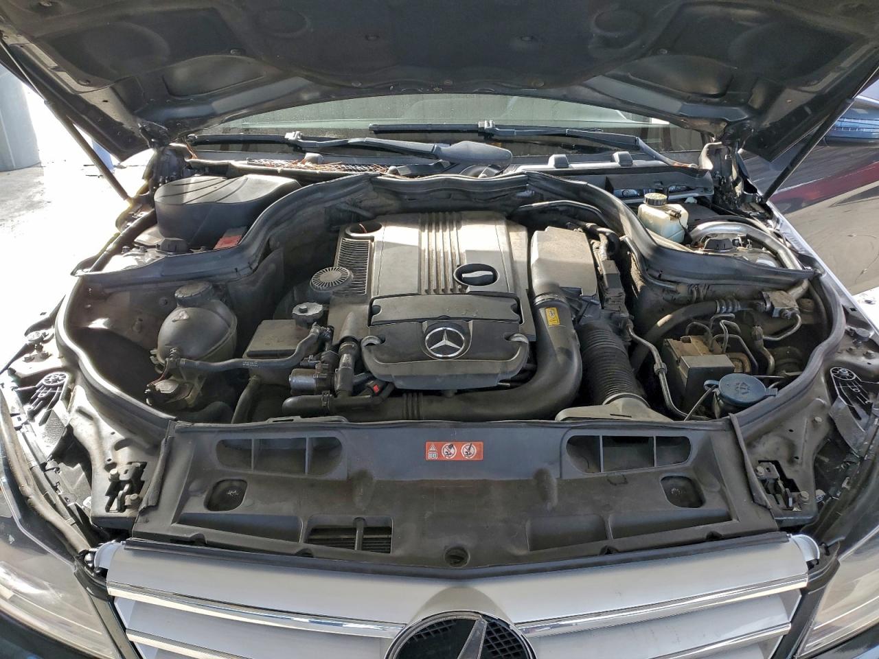Mercedes-Benz C-Class 250 Image 4