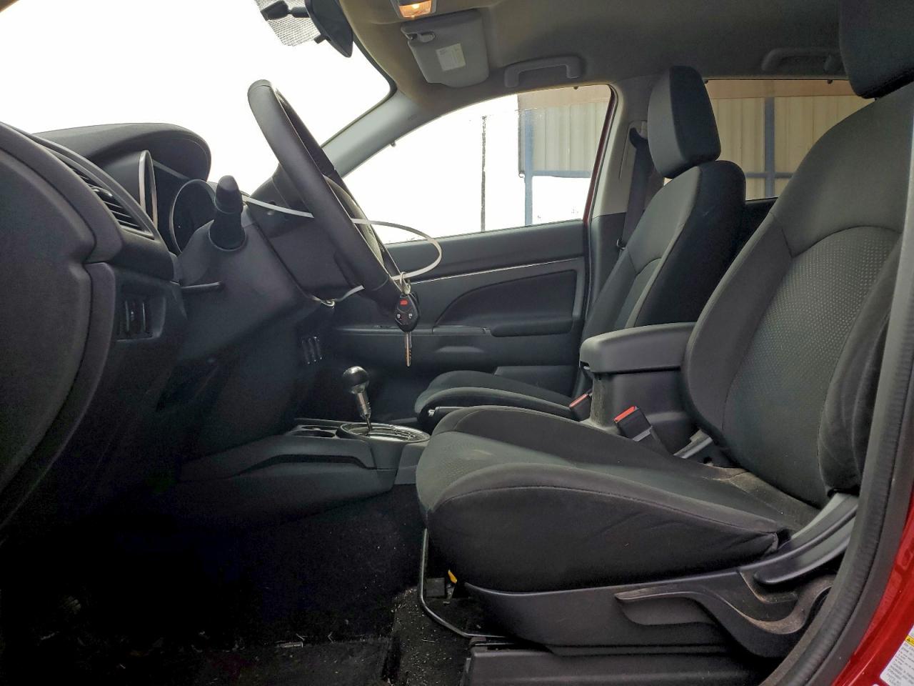 Mitsubishi Outlander Es Image 6