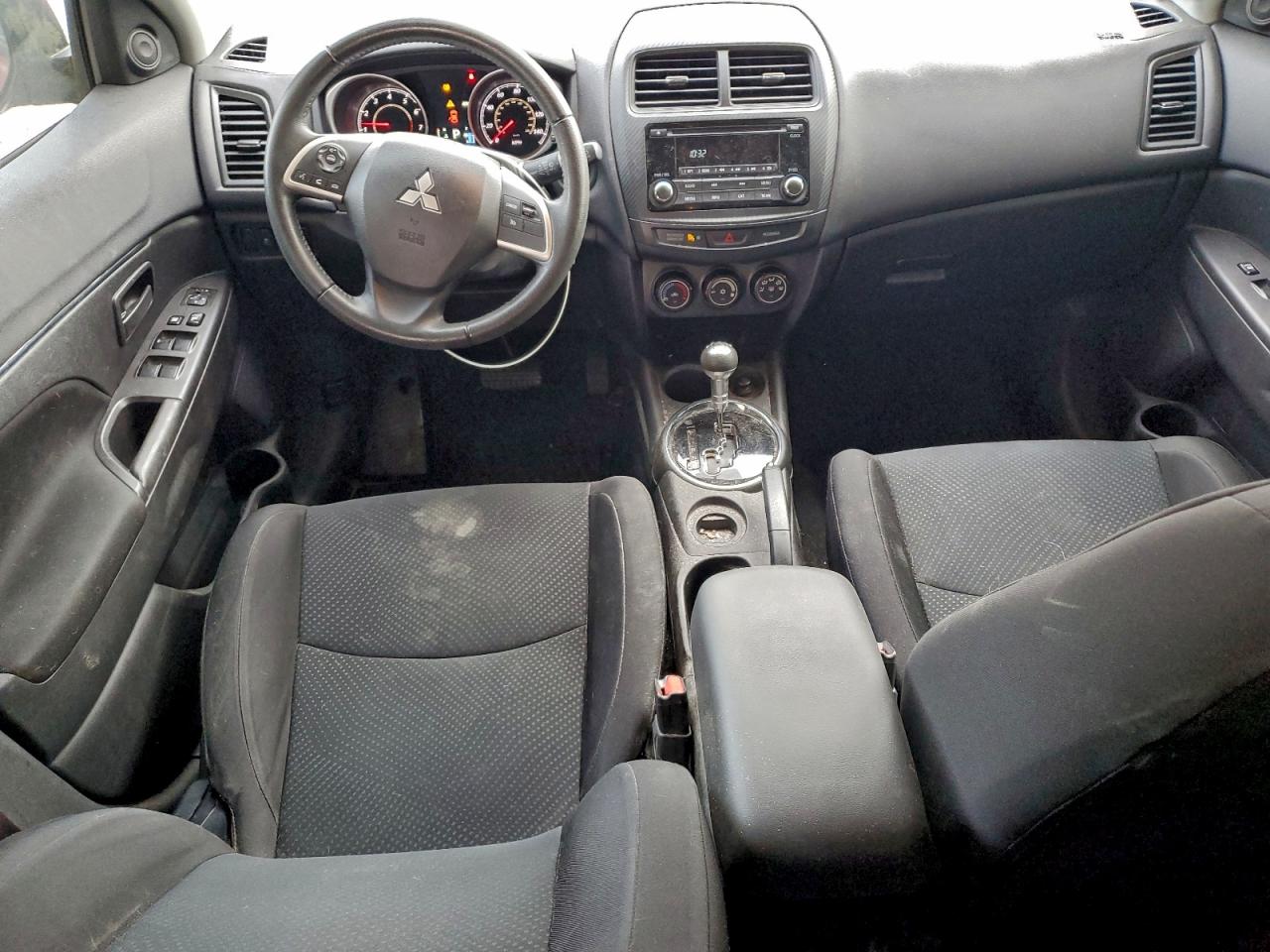 Mitsubishi Outlander Es Image 4