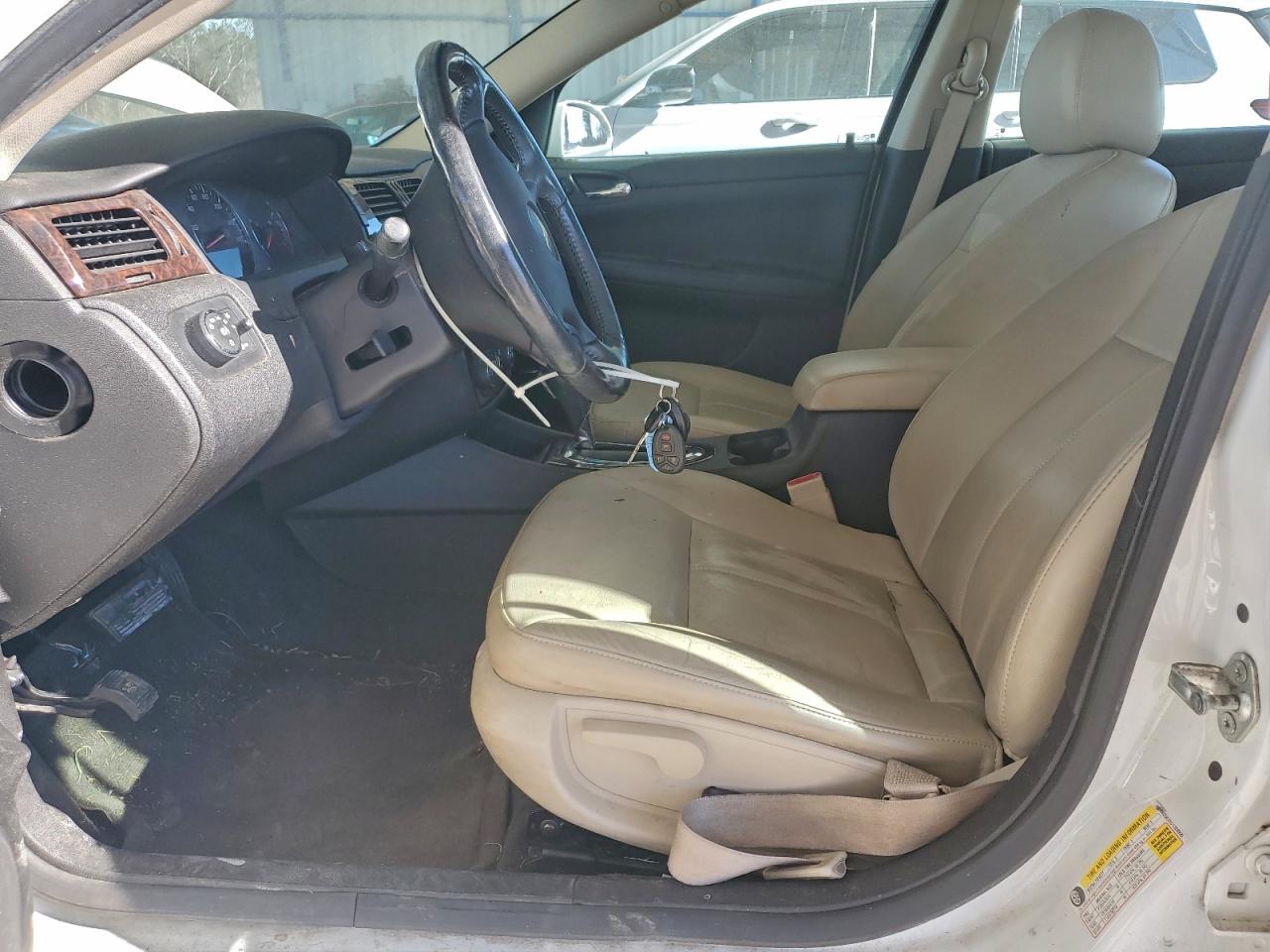 Chevrolet Impala Ltz Image 8