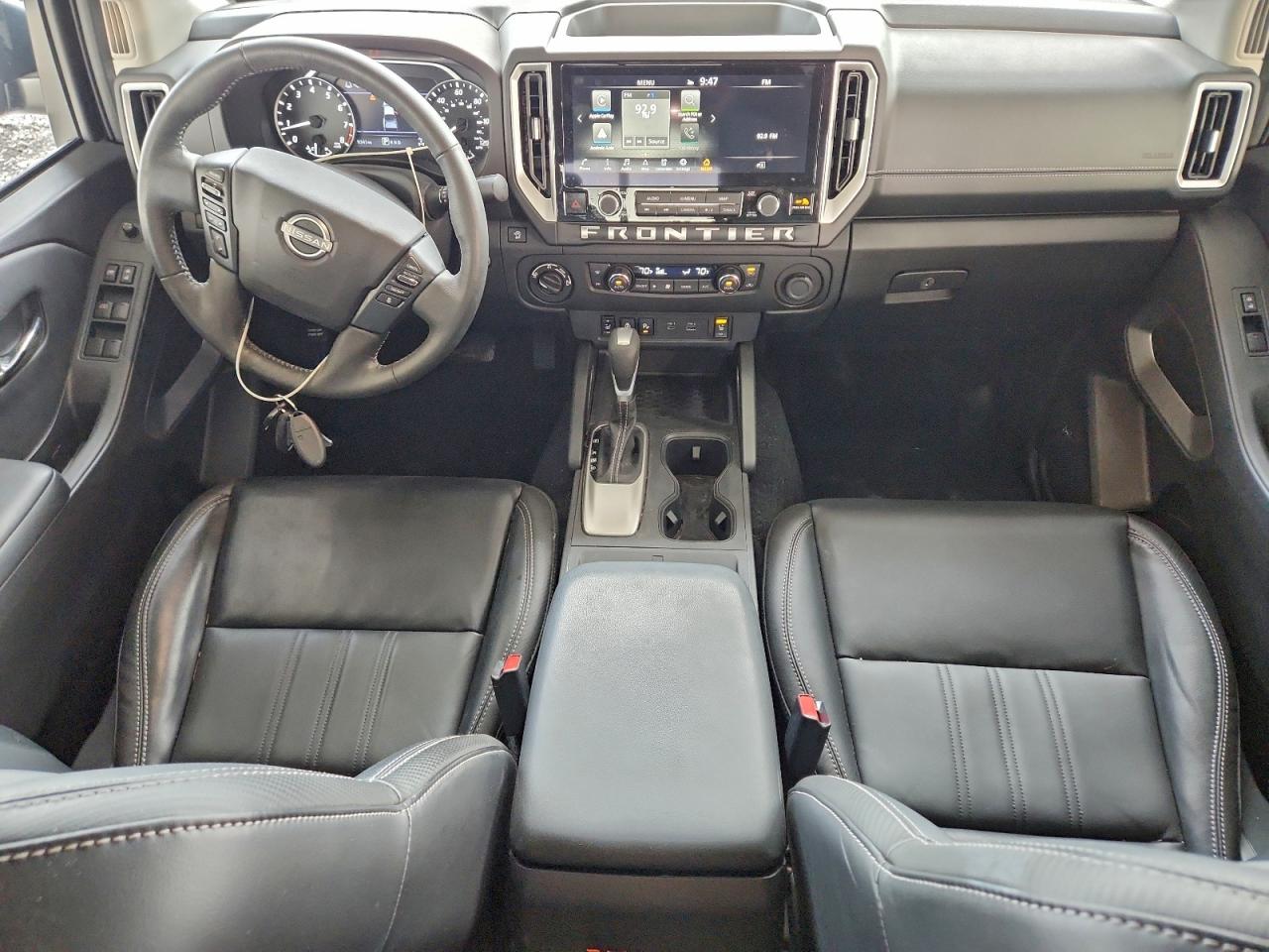 Nissan Frontier S Image 6