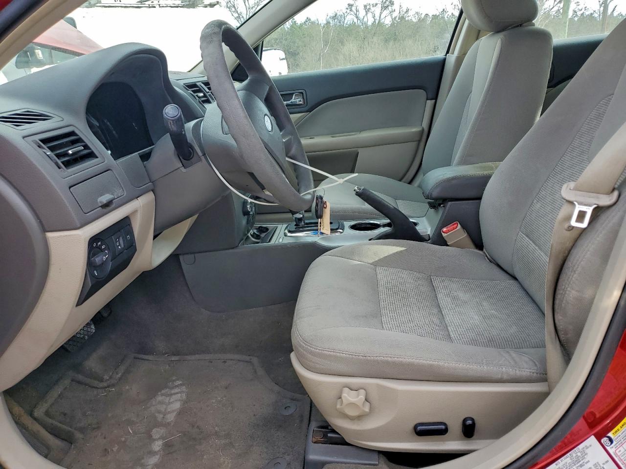 Ford Fusion Se Image 3